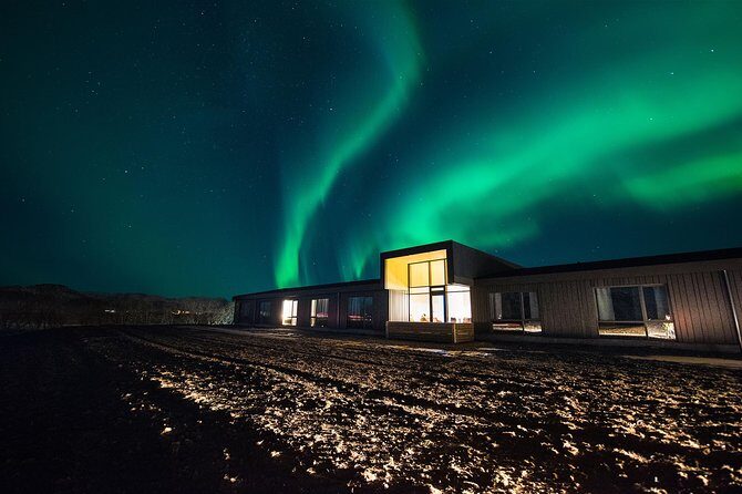 Private 2-Day Glacier Lagoon, Ice Cave and Northern Lights - Skógafoss: Big drop, easy photo choices