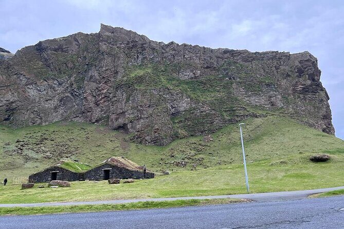 PRIVATE 2-Hours Tour - Westman Islands with a local in a BMW X5 - Custom pacing that works, as long as you’re aligned on time