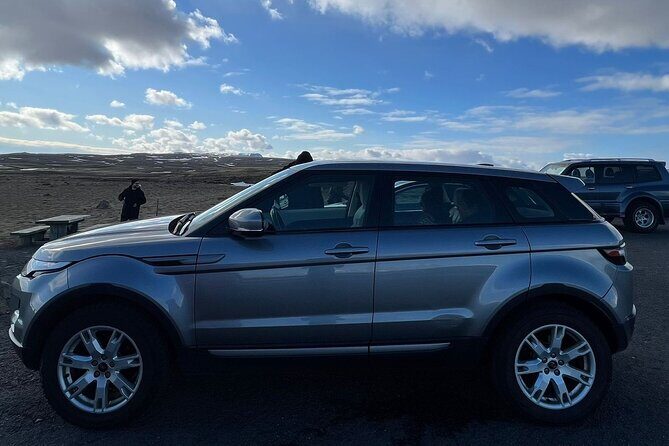 Private Airport Transfer - Group Size and Vehicle Capacity: Up to 3 per Price, Up to 14–19 per Booking