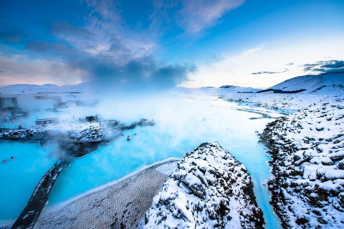 Private Airport Transfer with Blue Lagoon - Admission included - Private Keflavik-to-Reykjavik transfer with Blue Lagoon stop