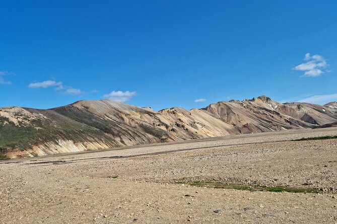 Private Day Trip in Landmannalaugar South Region area on a 4x4 truck - Hnausa poolur: the kind of extra stop that makes a day feel personal