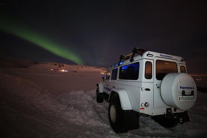 Private Guided Superjeep Northern Lights Hunt - The Private SuperJeep Setup: Comfort, Control, and Group Size