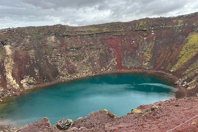 Private Guided Tour Golden Circle & Friðheimar Greenhouse Iceland - Gullfoss: Golden Falls and the 32-metre drop into a crevice