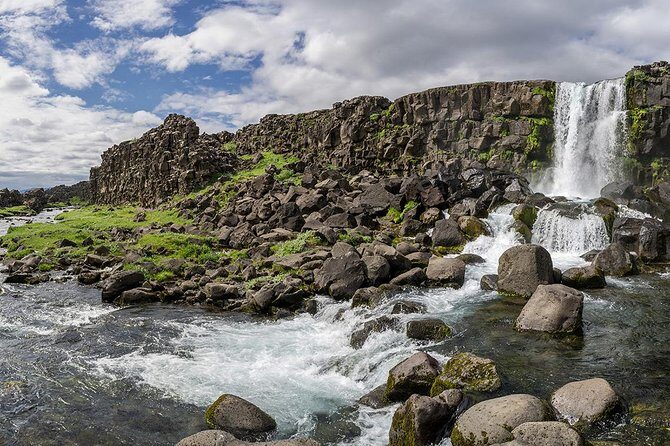 Private Jeep Tour - Golden Circle and South Coast Combo - Geysir: The 20–30 Meter Water Show That Happens Like Clockwork
