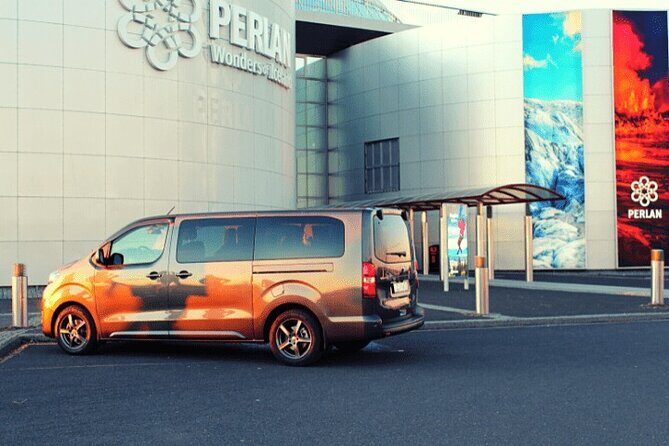 Private Keflavik Airport Transfer (Round trip) - Price for a private round trip: when $380.95 is a smart move
