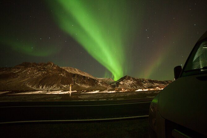 Private Northern Lights Tour - How the guide picks stops when clouds move fast