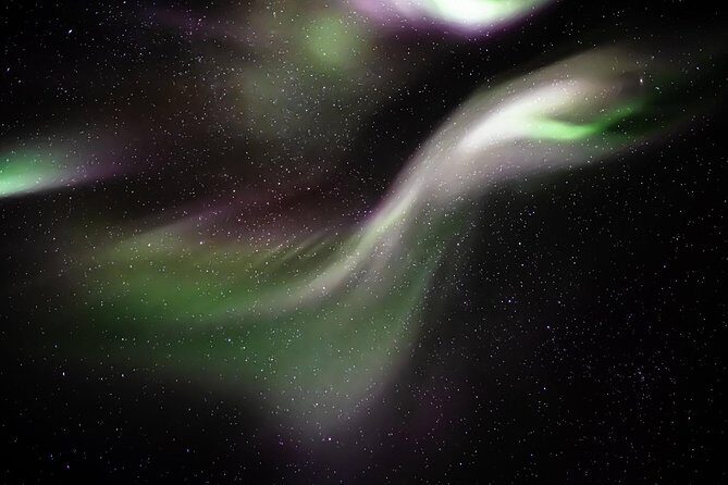Private Northern lights with photographs - The 8:30 pm Pre-Brief: Setting Expectations Before the Cold