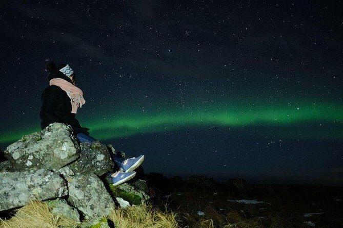 Private Northern lights with photographs - Chairs, Hot Chocolate, and the Reality of Standing Outside