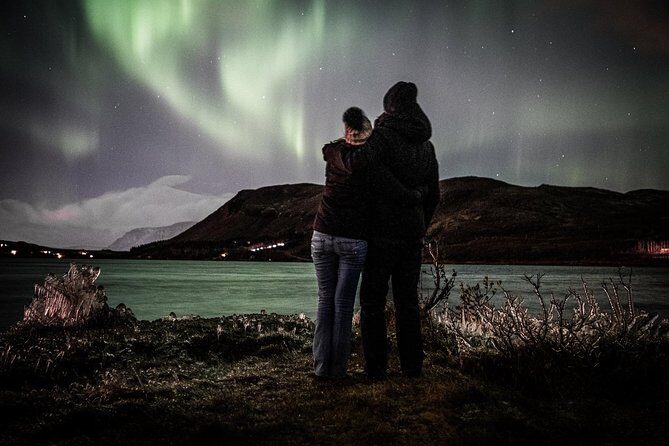 Private Northern lights with photographs - How Pickup Works in Reykjavik (And Why the Meeting Spot Matters)