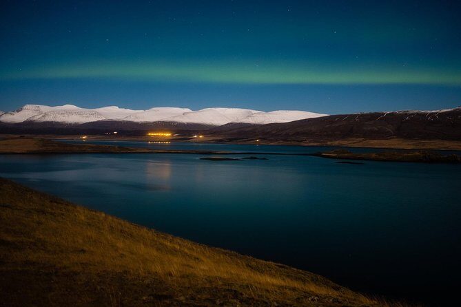 Private Northern lights with photographs