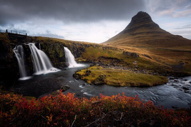 Private Snæfellsnes Peninsula and local Lunch - Budakirkja’s Black Church and the Photo Timing