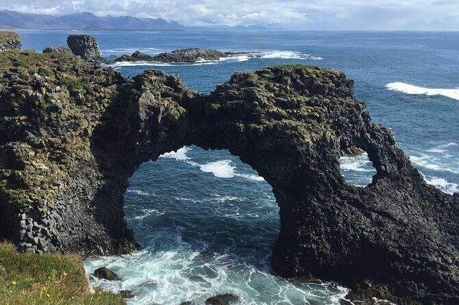 Private Snæfellsnes Peninsula day tour with 6+ Attractions - Stops 2 and 3: Kirkjufell Mountain, then Kirkjufellsfoss