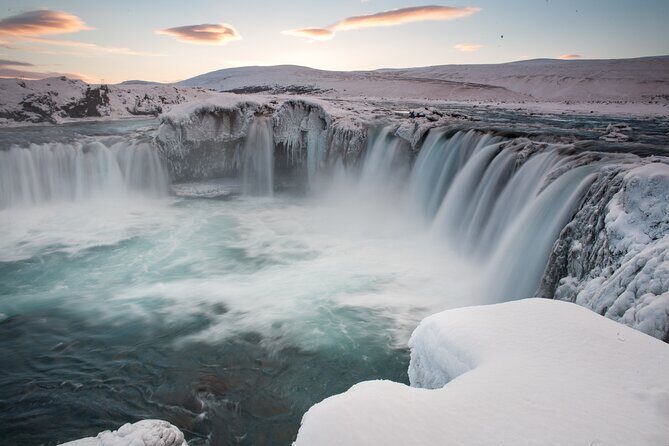 Private Tour from Akureyri of Goðafoss Waterfall of the Gods