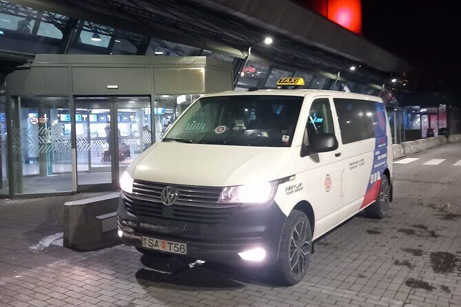 Private Transfer from Reykjavik/surrounding to Keflavik Airport - The vehicles: VW Caravellas and electric Mercedes with room to breathe
