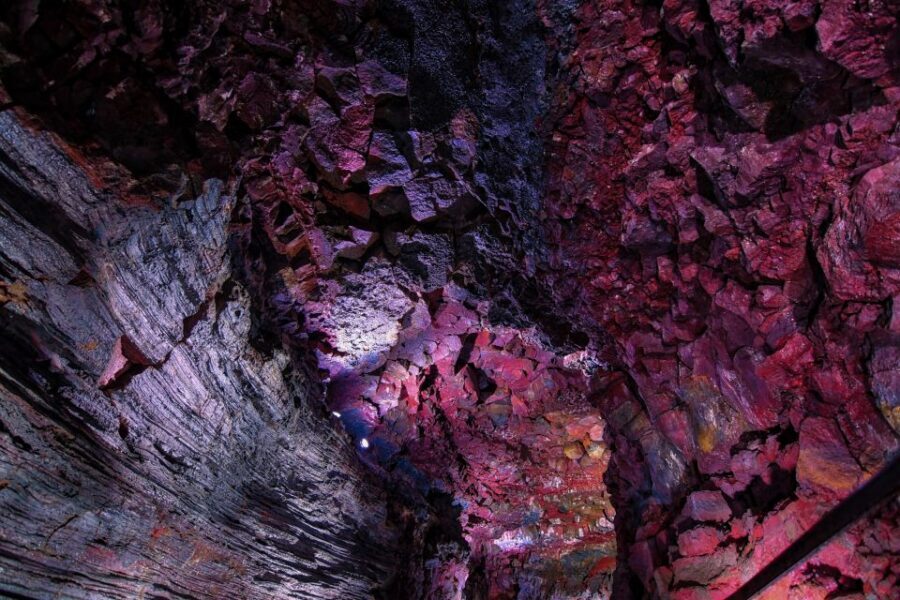 Raufarhólshellir Lava Tunnel: Underground Expedition - Should You Book Raufarhólshellir?