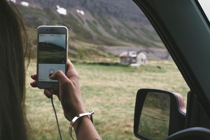 Rent Unlimited High Speed pocket Wifi in Iceland - Support that’s close by: when you hit the annoying problem