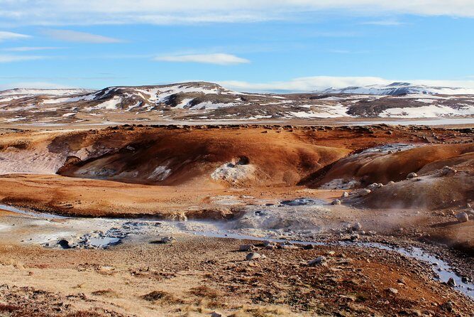 Reykjanes Geopark Small-Group Tour with Airport Transfer - Grænavatn: the green crater lake and why sulfur matters