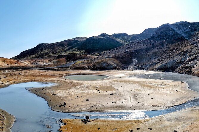Reykjanes Peninsula Private tour Iceland - Gunnuhver Hot Springs: bubbling mud pools and steamy vents