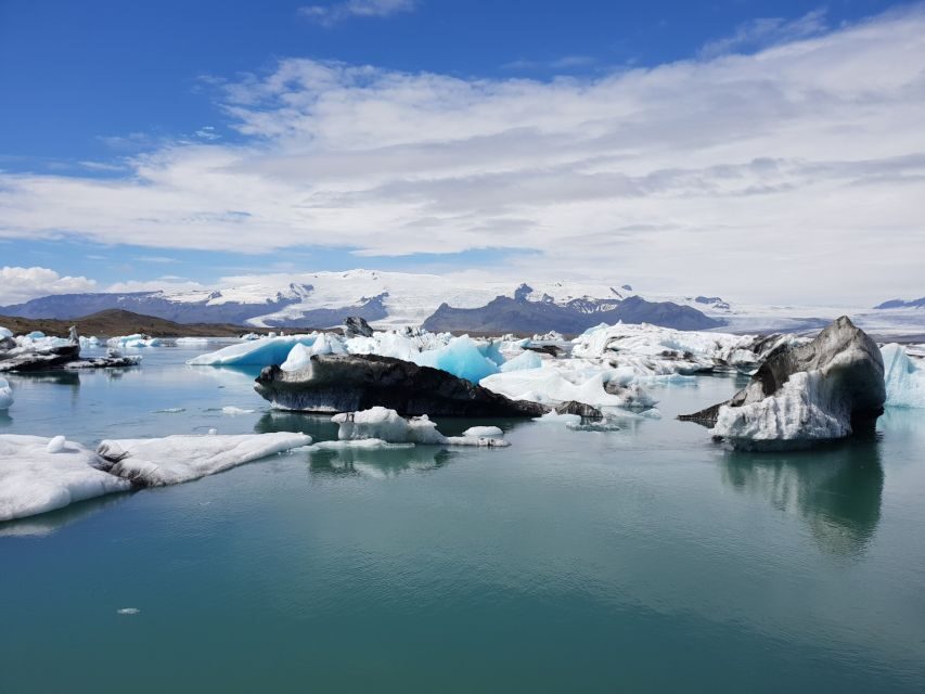 Reykjavík: 2-Day Tour with Icebergs, Glaciers & Waterfalls - Two Days That Hit Waterfalls, Black Sand, and Glacier Ice