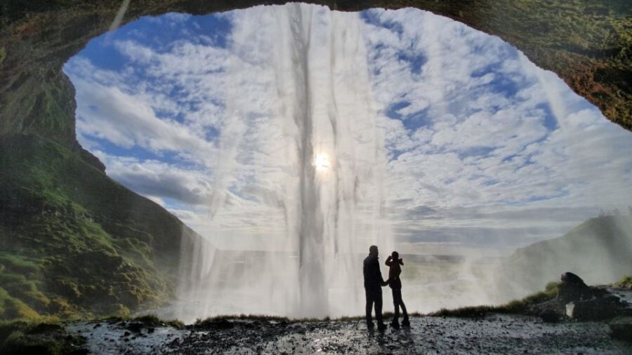 Reykjavík: 2-Day Tour with Icebergs, Glaciers & Waterfalls - Price and Value: Is $623 a Good Deal?