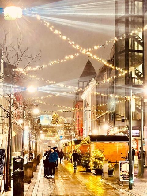 Reykjavik: Christmas Walking Tour with Icelandic Traditions - Skólavörðustígur to Hallgrímskirkja: The Final Climb and the Holiday Payoff
