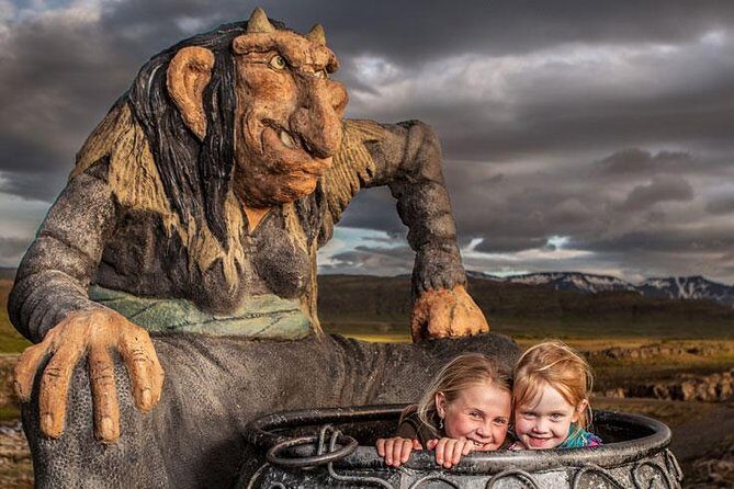 Reykjavik Folklore Walking Tour: Meet the Elves, Trolls & Ghosts of Iceland - Hólavallagarður cemetery: Deacon of Dark River and Reykjavik’s most famous ghost