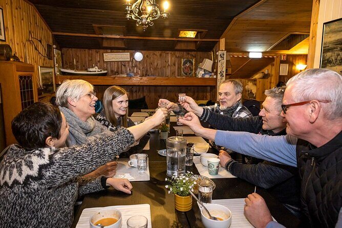 Reykjavik Food Lovers Tour - Icelandic Traditional Food - Why this 2.5–3 hour Reykjavik food walk fits the city