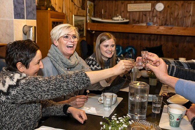 Reykjavik Food Lovers Tour - Icelandic Traditional Food - Ending at Dass Reykjavik near Hallgrimskirkja: hakarl is the moment