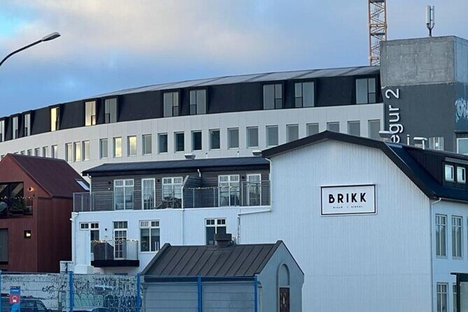 Reykjavik Food Tour – Old Harbor Walking Tour