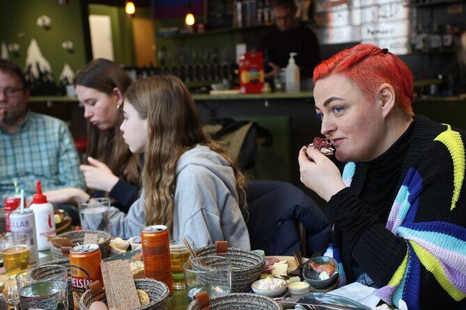 Reykjavik Food Tour - Supermarket Tour & Lunch at Microbrewery - Why start at a Reykjavik grocery store?