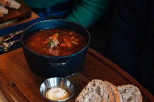 Reykjavik Food Walk - Local Foodie Adventure in Iceland - The City Walk Part: Arnarhóll Hill and Ingólfur Arnarson