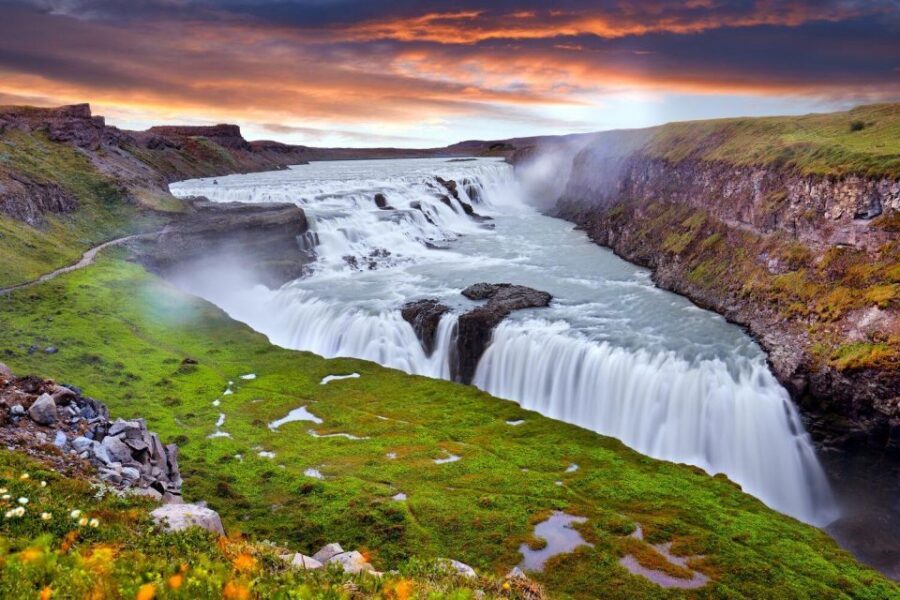 Reykjavik: Golden Circle Afternoon Tour - Þingvellir National Park: Rift Valley, Old Parliament, and Big Views