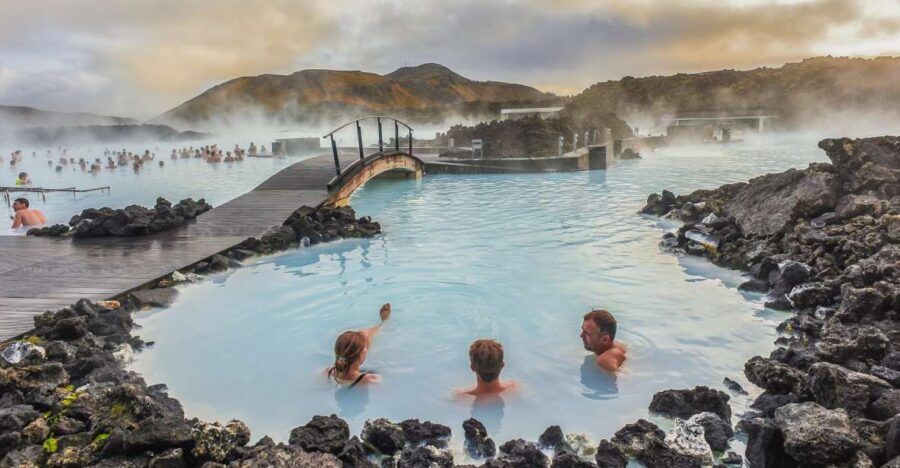 Reykjavík: Golden Circle, Blue Lagoon, and Aurora Tour - Gullfoss and Geysir: Water Power and Boiling Curiosity