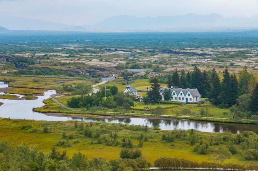 Reykjavik: Golden Circle, Crater & Blue Lagoon Minibus Tour - Golden Circle with Blue Lagoon: what this 11-hour day really delivers