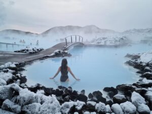 Reykjavik: Golden Circle, Crater & Blue Lagoon Minibus Tour - Þingvellir National Park: tectonic plates and the founding story