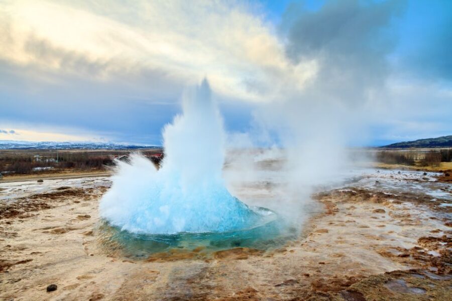 Reykjavik: Golden Circle Day Trip with Blue Lagoon Transfer - A Small-Bus Golden Circle That Doesn’t Feel Like a Checklist