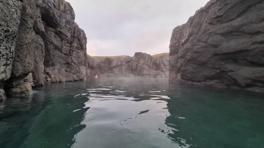 Reykjavik: Golden Circle, Kerid Crater and Sky Lagoon Tour - Small minibus comfort and what to expect from the group day