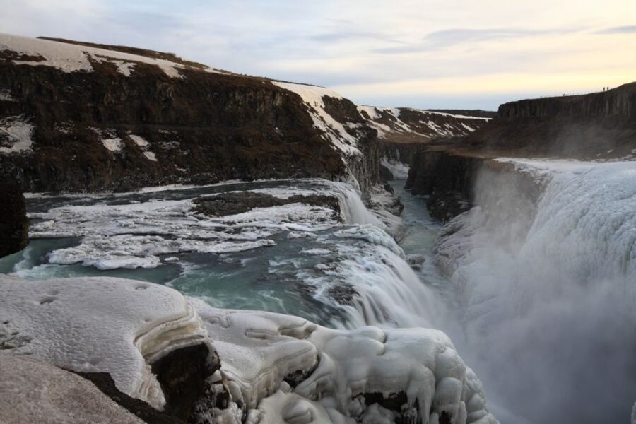 Reykjavik: Golden Circle & Northern Lights 4x4 Tour - Golden Circle in one afternoon: Þingvellir, Geysir, and Gullfoss