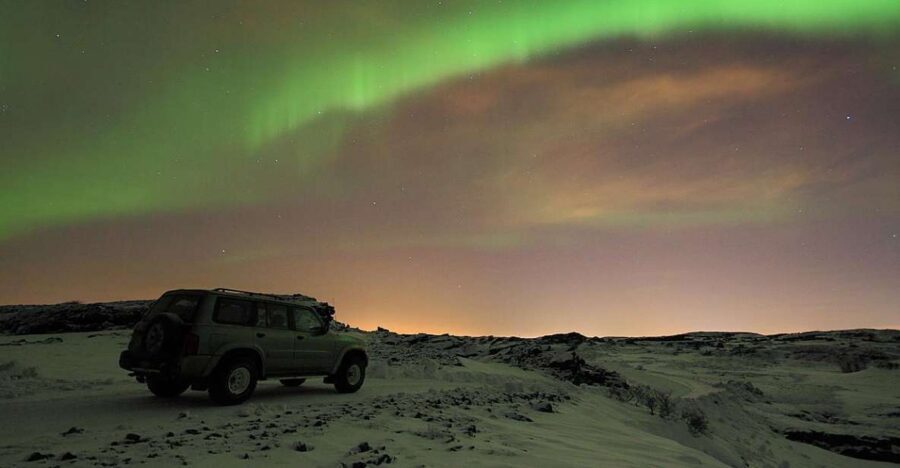 Reykjavik: Golden Circle & Northern Lights 4×4 Tour