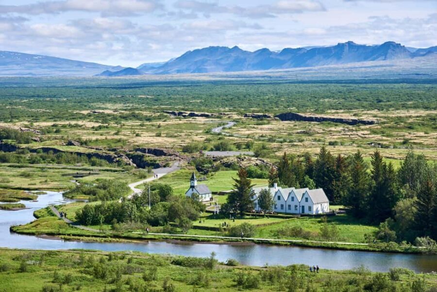 Reykjavík: Golden Circle, Secret Lagoon, & Friðheimar Tour - Secret Lagoon Swim: Locks, Warm Water, and How to Enjoy It