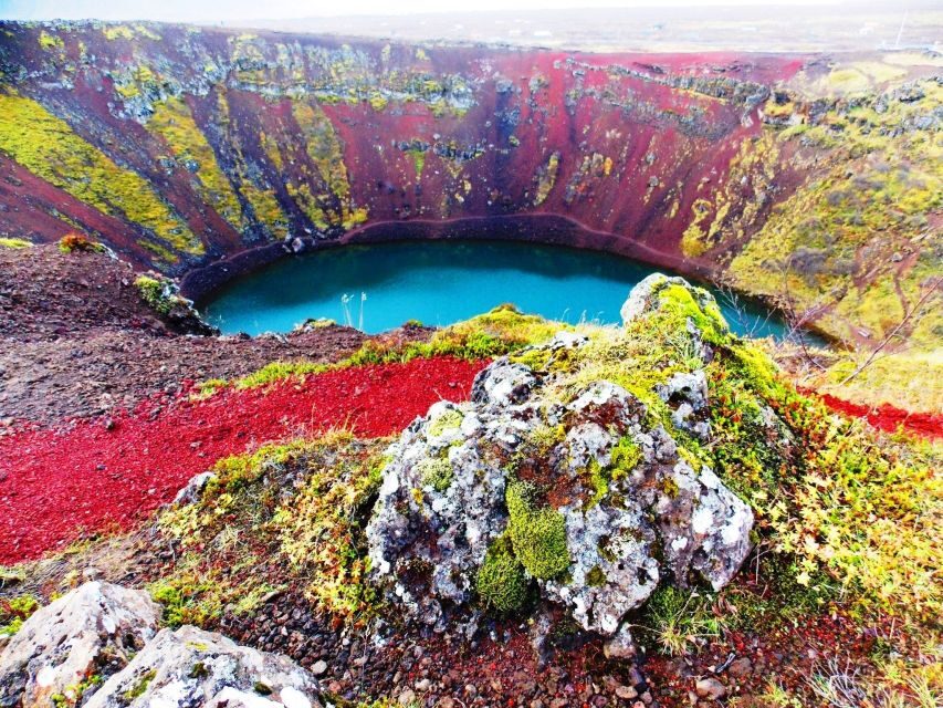 Reykjavik: Golden Circle, Tomato Farm and Kerið Crater Tour - Price and value: is $152 a good deal for a full-day Golden Circle?