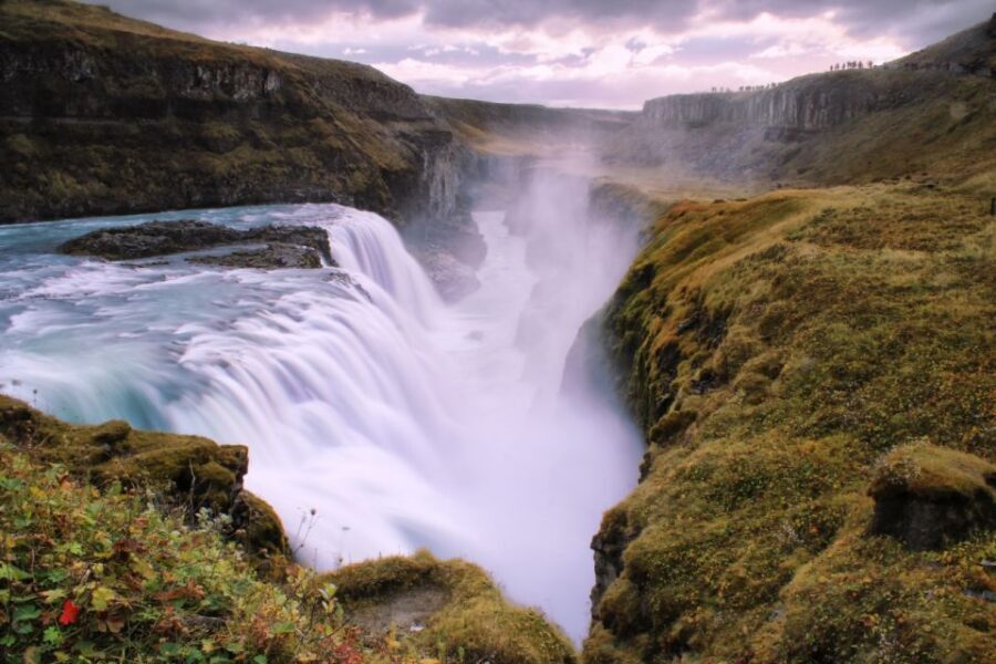 Reykjavik: Golden Circle, Tomato Farm and Kerið Crater Tour - Golden Circle route plus tomato detour: why this tour feels different