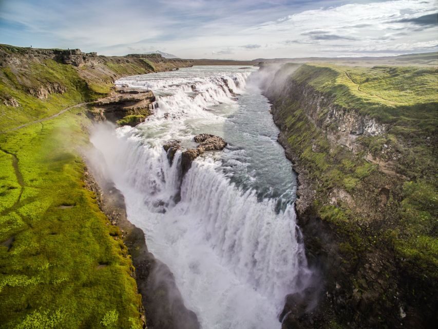 Reykjavík: Golden Circle Tour & Perlan Museum Tour - Golden Circle in One Afternoon: How the 10 Hours Work