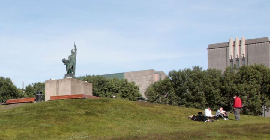 Reykjavik: Guided City Walking Tour - A walking tour that explains Reykjavik, not just shows it