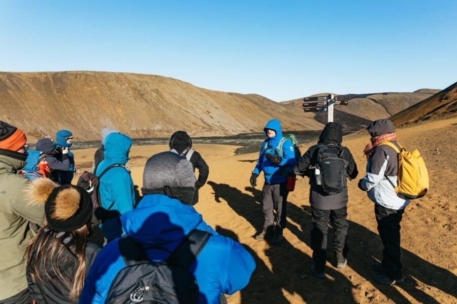 Reykjavik: Guided Tour to Volcano and Reykjanes Geopark - Your guide matters more than you think