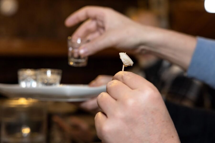 Reykjavik: Icelandic Food Tour - Short walks that actually help you navigate Reykjavik