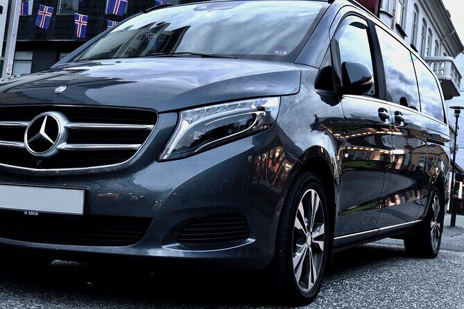 Reykjavik International Airport Private Arrival Transfer - Who This Arrival Transfer Fits Best