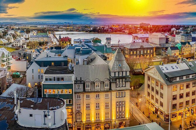 Reykjavik International Airport Private Arrival Transfer