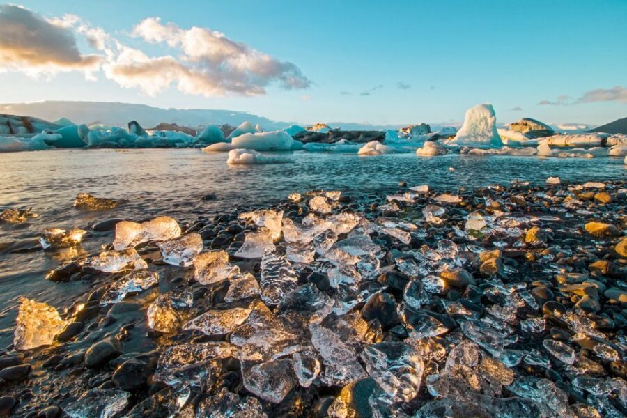 Reykjavik: Jokulsarlon Glacier Lagoon Full-Day Guided Trip - Who This Tour Fits Best (and Who Might Not Love It)
