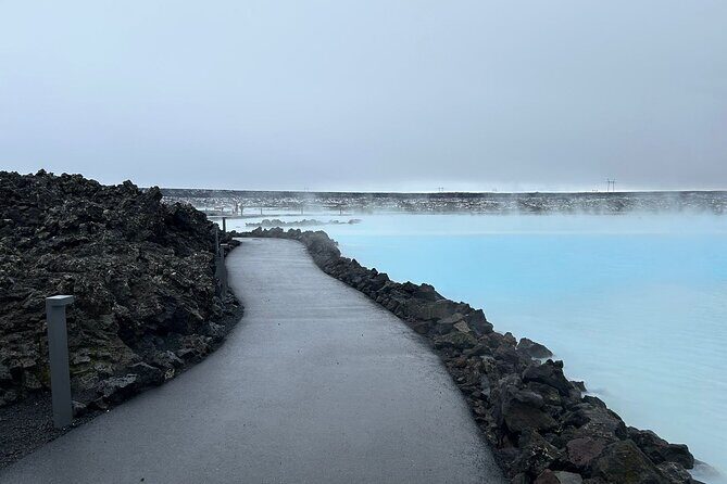 Reykjavík/Keflavík–Blue Lagoon, Silica & Retreat Transfer - Blue Lagoon arrival: photos are great, but timing is the real skill